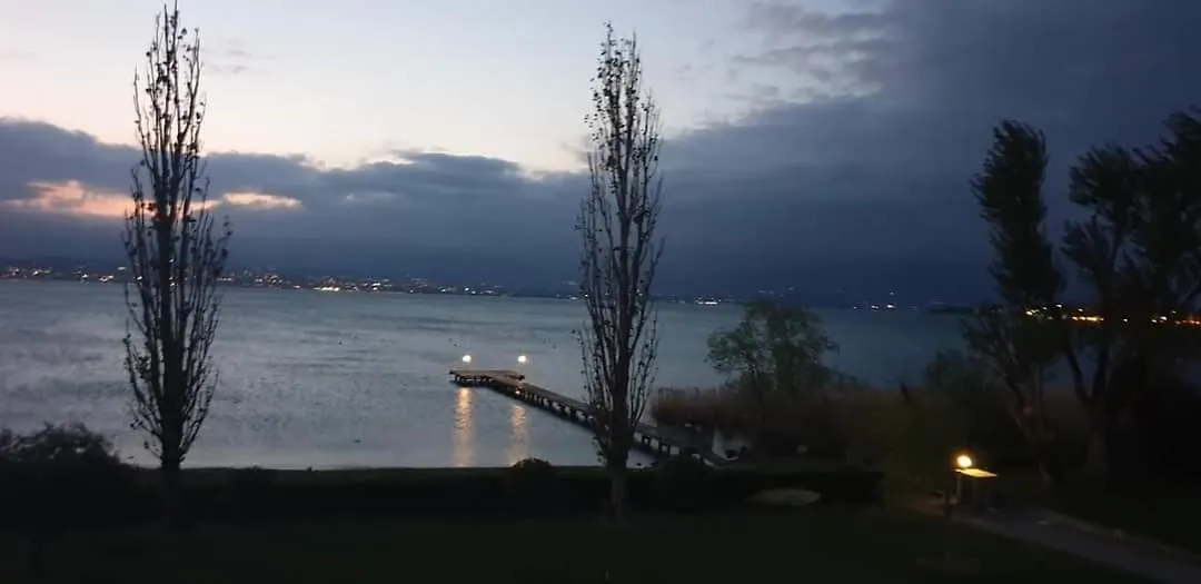 Anai Apartment Sirmione Italia